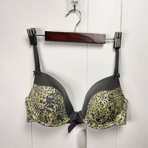DKNY Yellow Animal Print Padded Underwire Plunge Bra New NWT 36C Lingerie Sexy